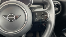 MINI Hatchback 135kW Cooper S Level 1 33kWh 3dr Auto Electric Hatchback